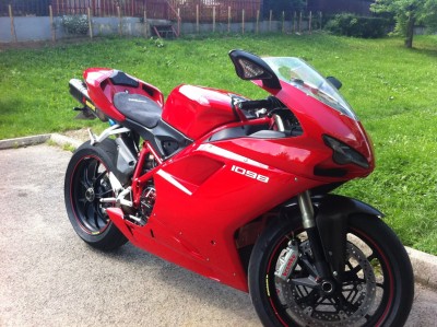 ducati (1296 x 968).jpg