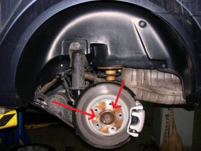 OPEL_ASTRA_LOCKERS_CAR_WHEEL_ARCH_PROTECTION.jpg