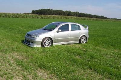 Opel-Astra-G-WVNd.jpg