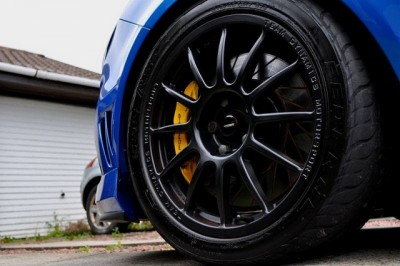 Gyeon tire .jpg