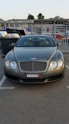 bentley1.jpg