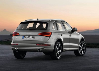 2017-Audi-Q5-rear-angel-tailpipe.jpg