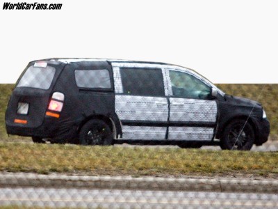 chrysler voyager2.jpg