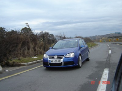 r32 v slo.jpg
