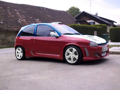 pagerjeva corsa 3 modro - rdeča american woman .jpg