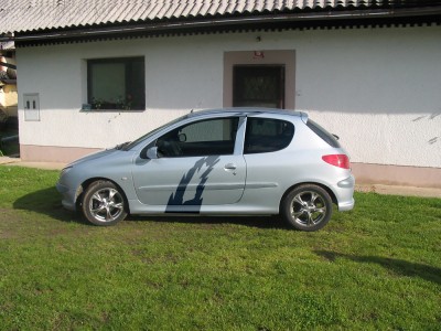 206 photoshopanje 2.jpg