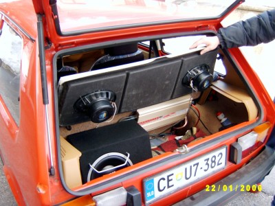 025  SV404437.JPG