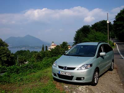 mazda5_1.jpg