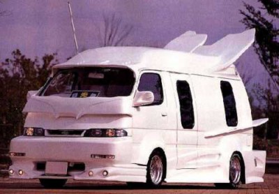 strange_car_1.jpg