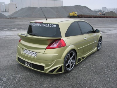 Megane rear mail&web (2).jpg