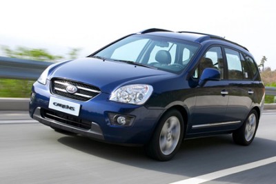 New-Kia-Carens.jpg