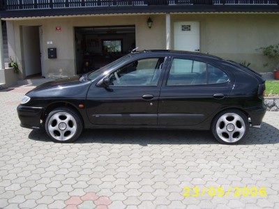 sta50018560991 copy.jpg