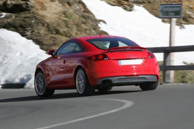 audi tt-s2.jpg