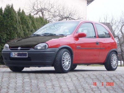 corsa1 copy.jpg