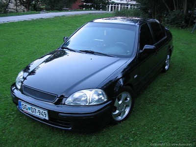 978478_2.jpg