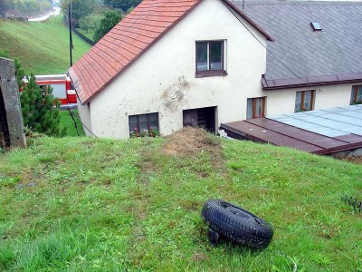 C3-1.jpg
