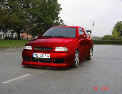 rdečo.jpg