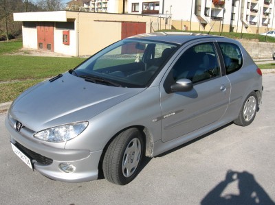 peugeot001.jpg