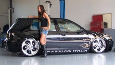 galerieVW-Bullock-Style-Golf-IV-mit-HAS-Luftfahrwerk-RvB1.jpg
